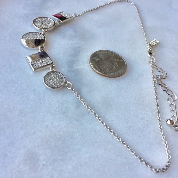 ♠️kate spade Light the Lanterns Geo Necklace♠️ - Picture 3 of 8